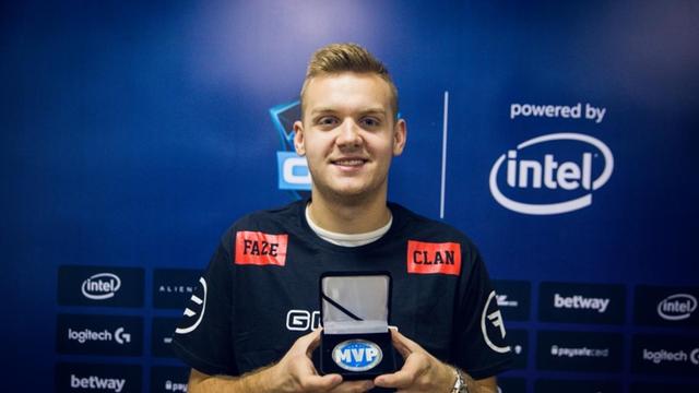 CS2 发布了第三个连续更新，修复了错误